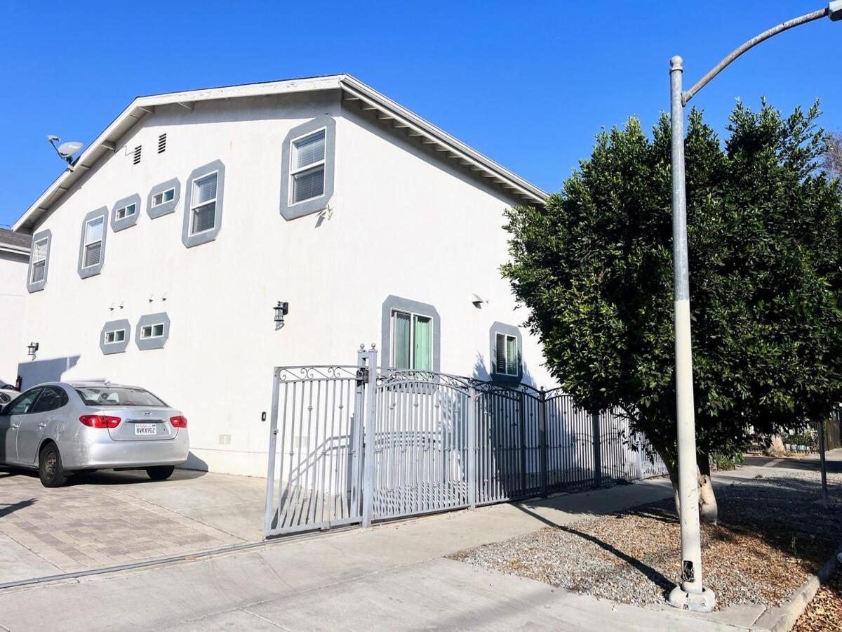 Appartement Tr2 4b 3bath Usc Crypto Sofi Universal Parking